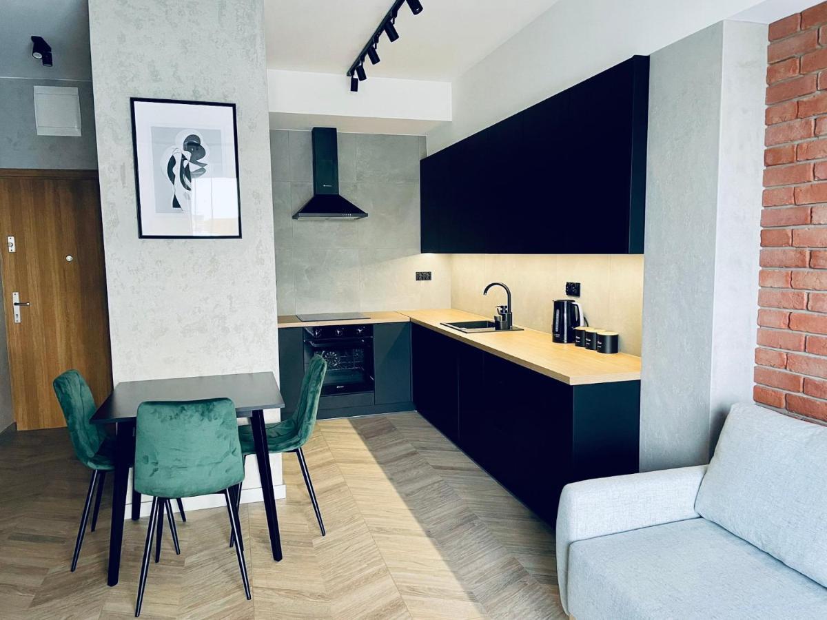 Apartament Roza 1 Zator - 2 Km Od Energylandii Екстериор снимка