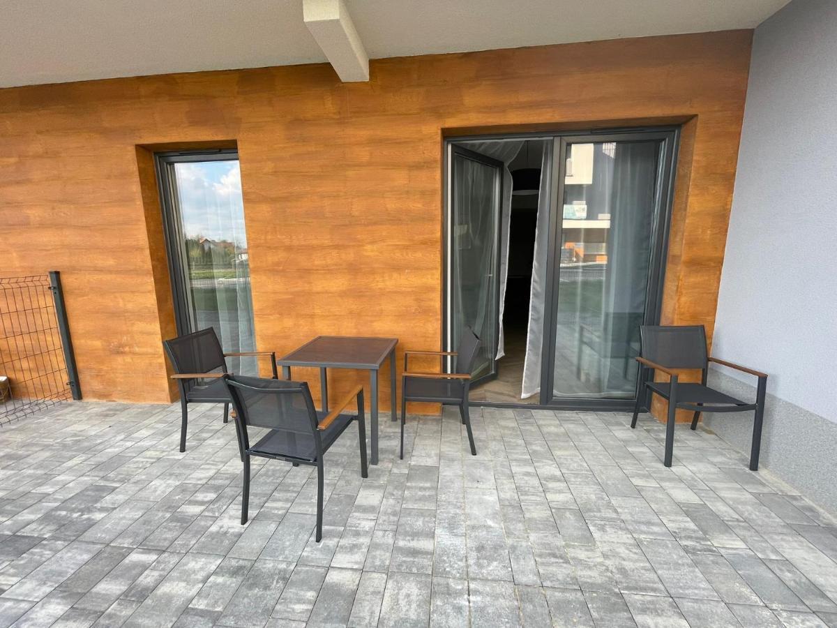 Apartament Roza 1 Zator - 2 Km Od Energylandii Екстериор снимка